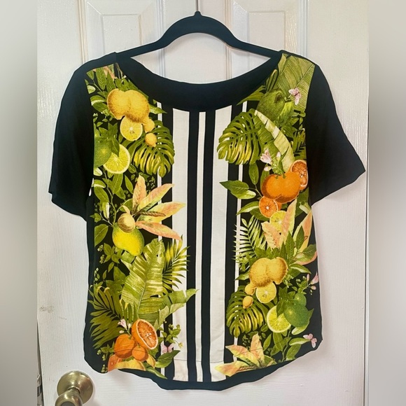 Farm Brazil Rio Top Shirt Women’s Size P Small Fruit Print Short Sleeve Colorful - Picture 2 of 8